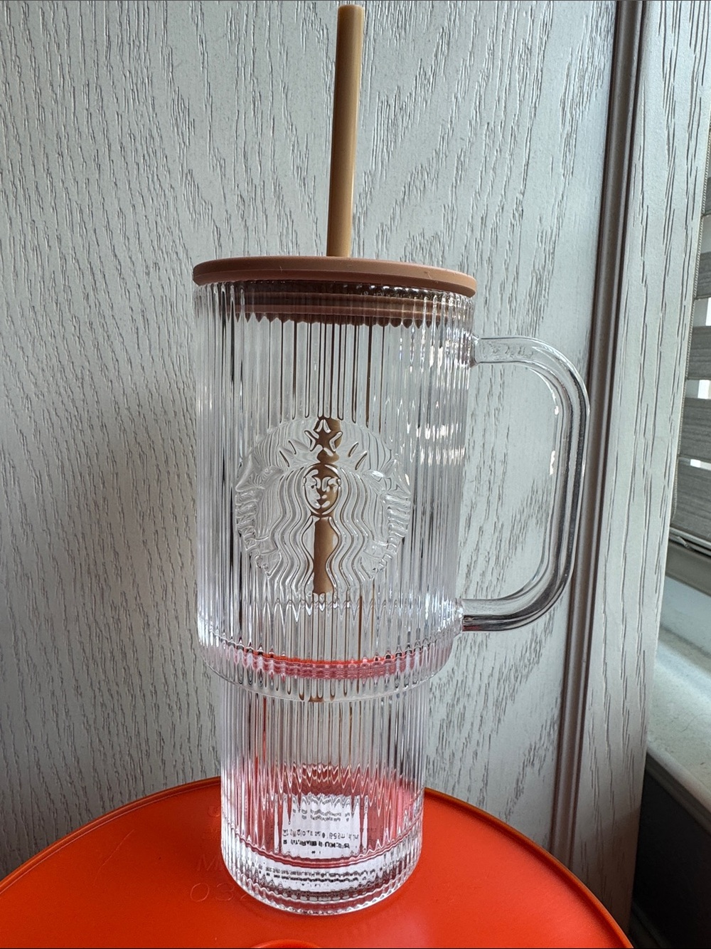 Starbucks Clear Ribbed Glass Tumbler with Brown/Tan Lid and Straw Fall PSL Gorge